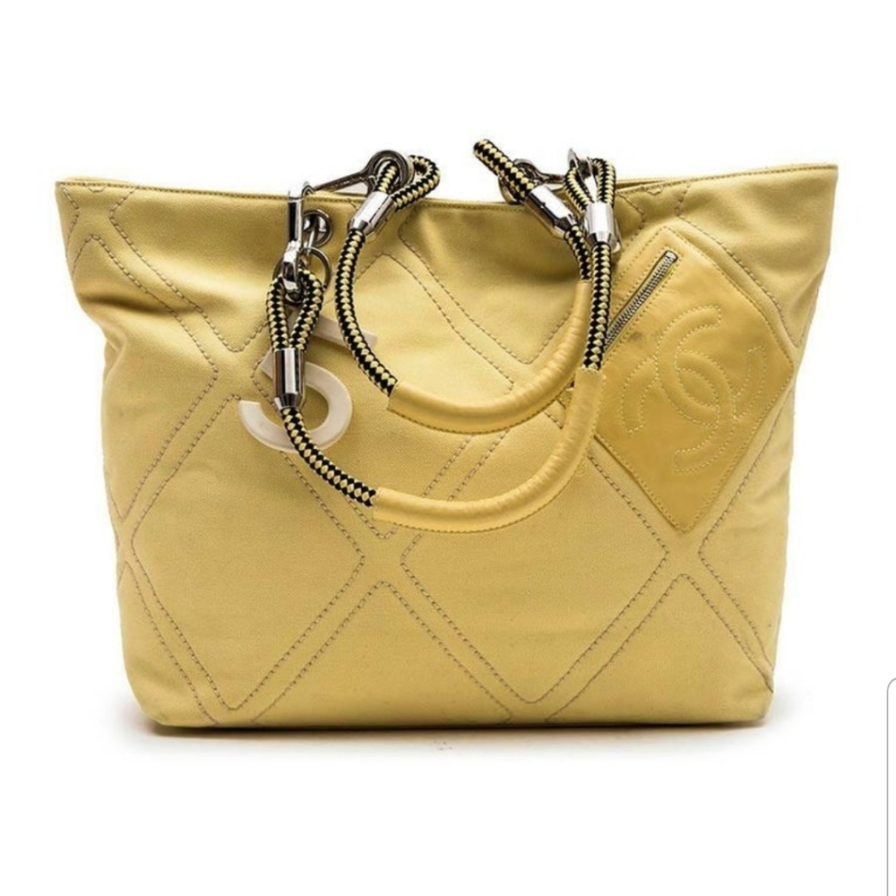 AUTHENTIC CHANEL